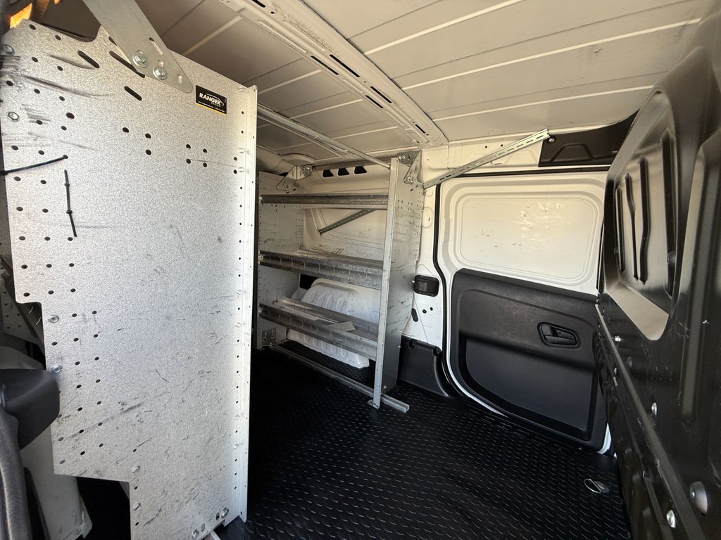 Ram ProMaster City Cargo Van SLT 2018 à Saint-Sulpice, Québec - 11 - w1024h768px