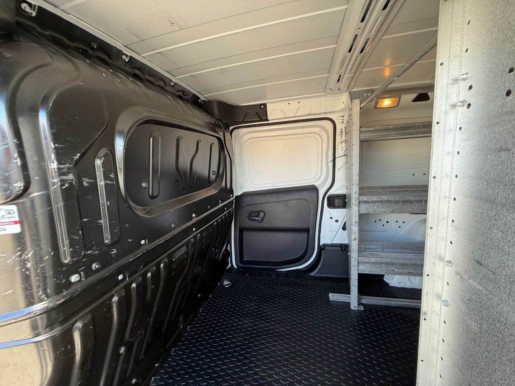 Ram ProMaster City Cargo Van SLT 2018 à Saint-Sulpice, Québec - 15 - w1024h768px