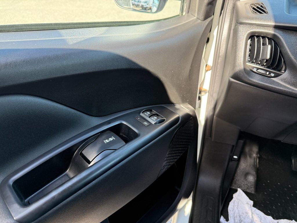 Ram ProMaster City Cargo Van SLT 2018 à Saint-Sulpice, Québec - 22 - w1024h768px