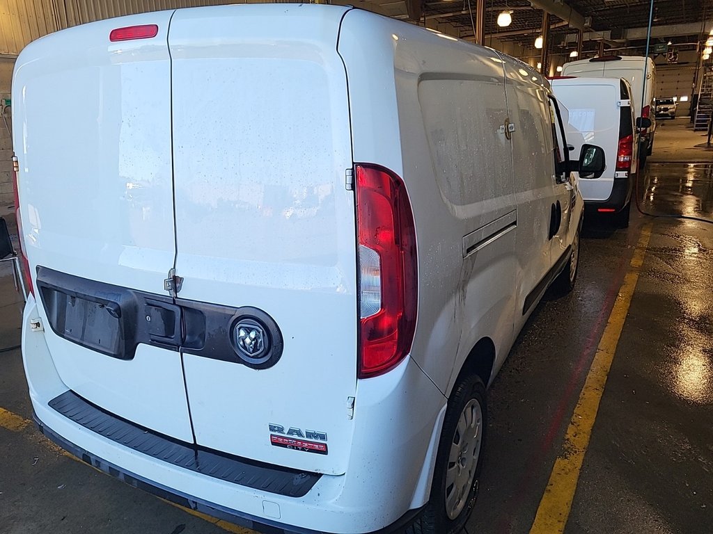 2019 Ram ProMaster City Cargo Van SLT in Saint-Sulpice, Quebec - 3 - w1024h768px