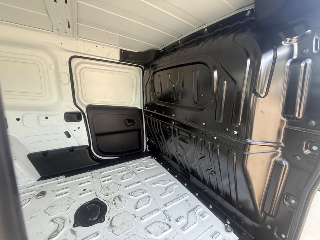 2021 Ram ProMaster City Cargo Van ST in Saint-Sulpice, Quebec - 10 - w1024h768px