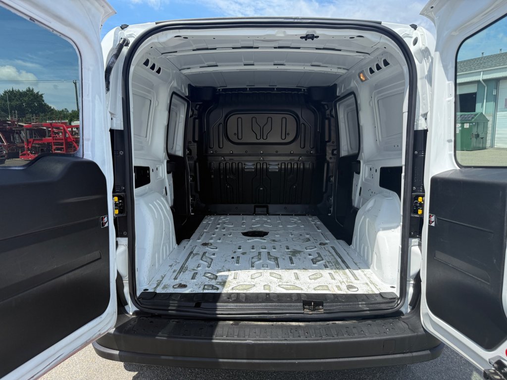 2021 Ram ProMaster City Cargo Van ST in Saint-Sulpice, Quebec - 8 - w1024h768px