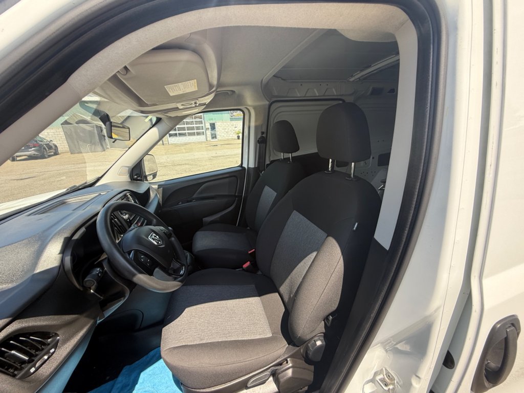 2022 Ram ProMaster City Cargo Van in Saint-Sulpice, Quebec - 17 - w1024h768px