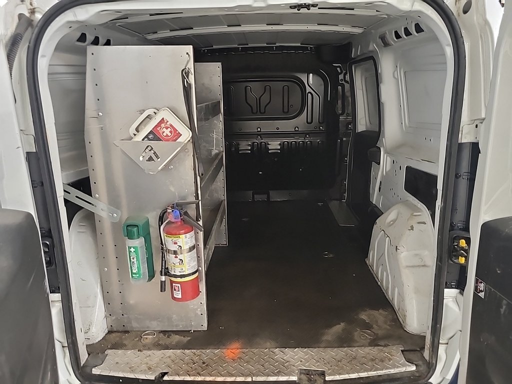 2022 Ram ProMaster City Cargo Van Compact in Repentigny, Quebec - 4 - w1024h768px