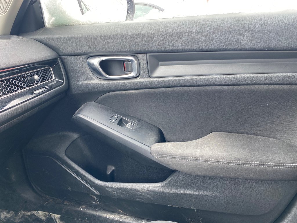 2022 Honda Civic Sedan LX-6