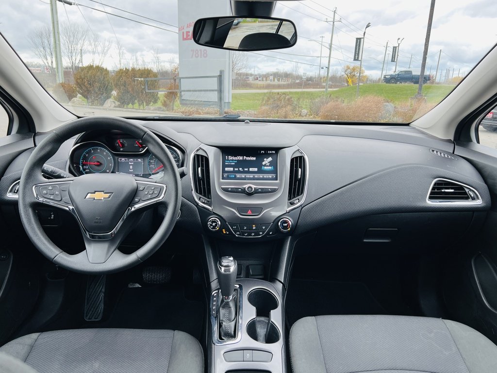 2018 Chevrolet Cruze LT Turbo-7