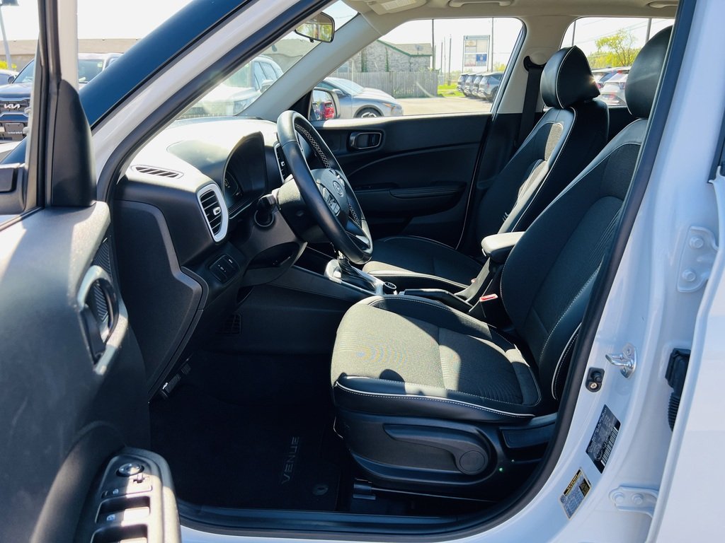 Hyundai Venue Ultimate 2025-7