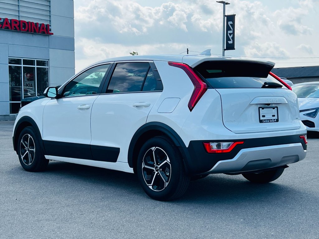 2025 Kia Niro HEV LX-1