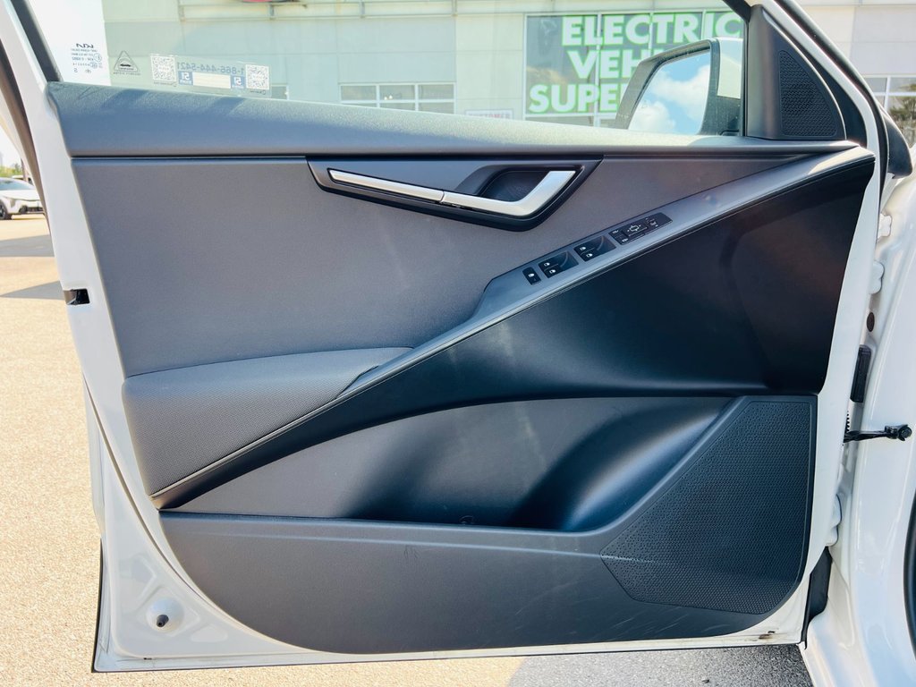 2025 Kia Niro HEV LX-5