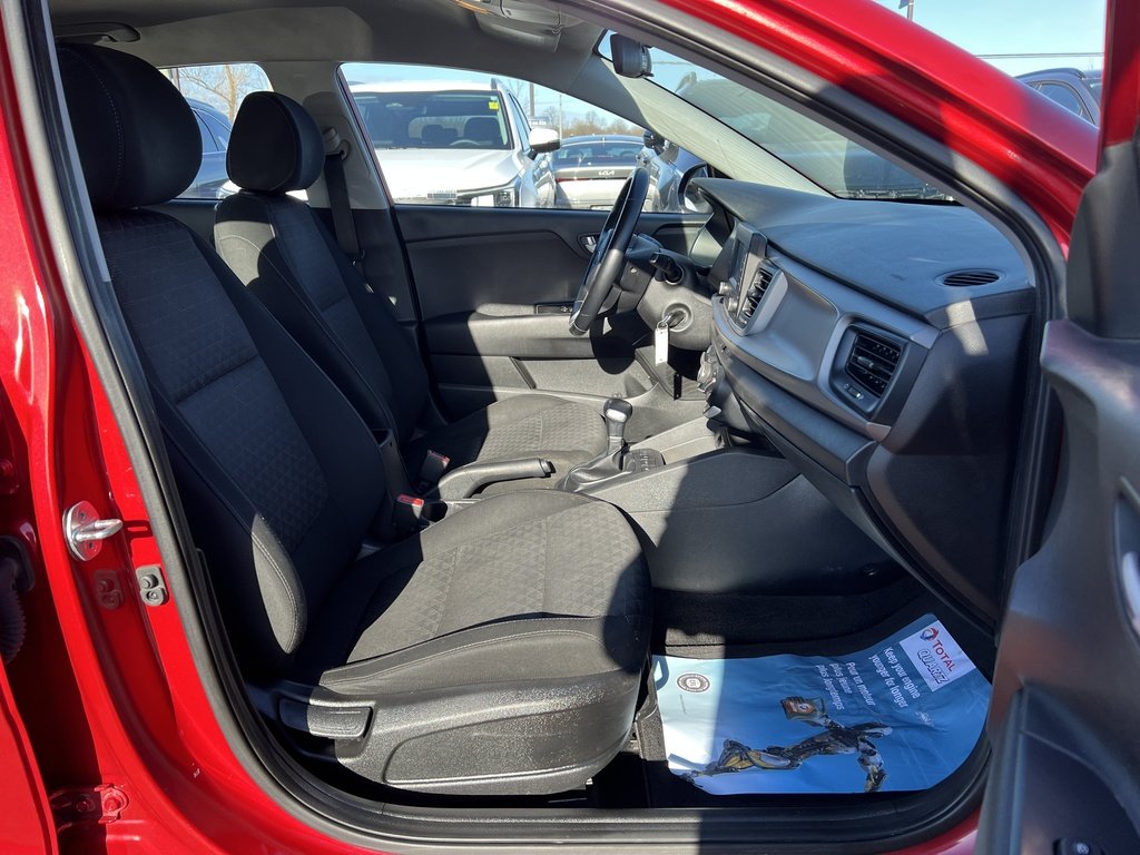 2018 Kia Rio 5-door LX+ AT-5