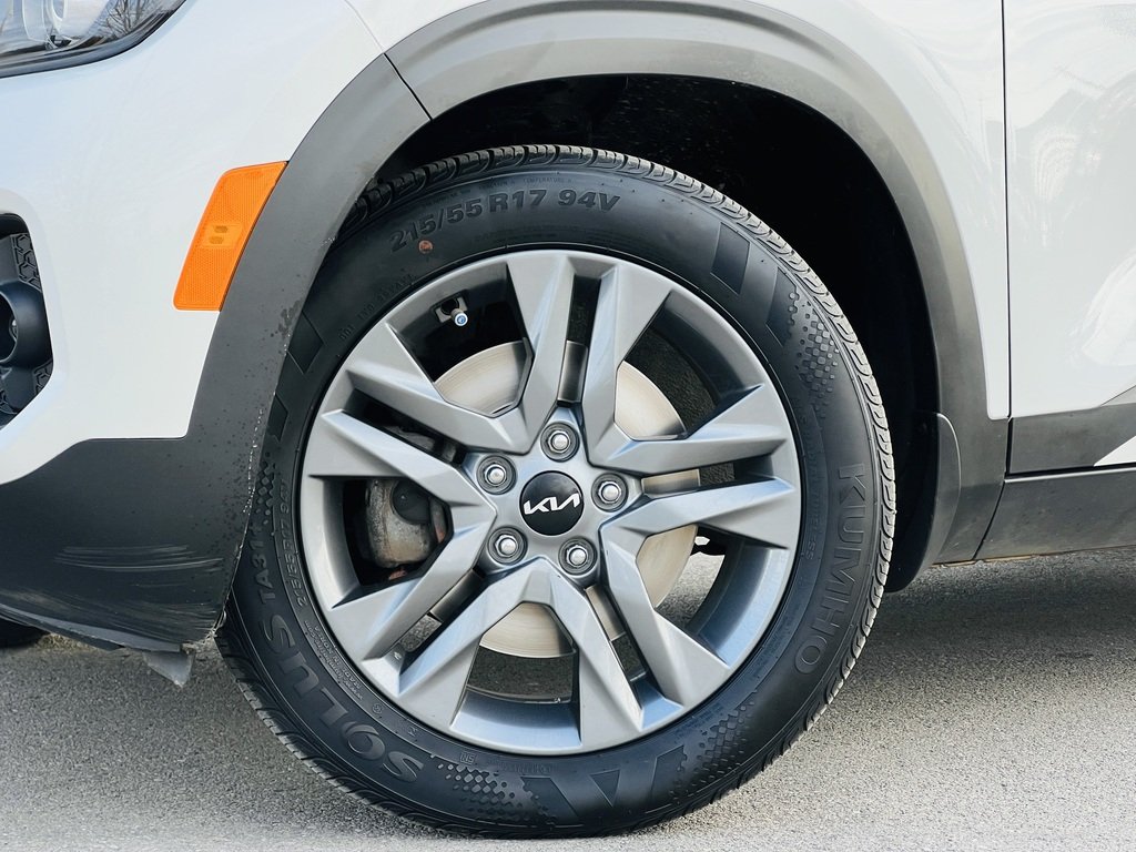 2022 Kia Seltos EX AWD-4