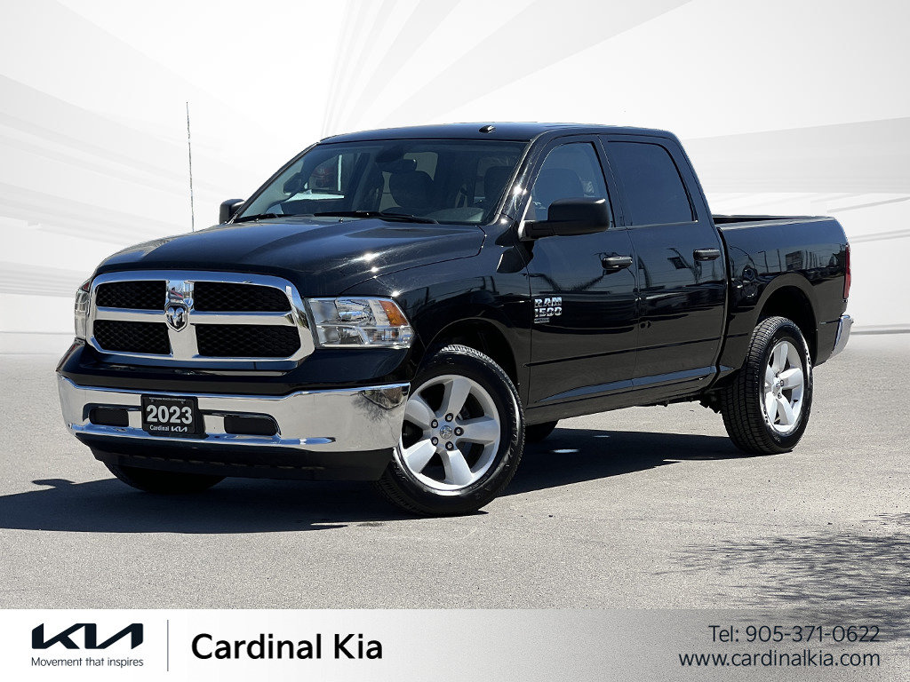 2023 Ram 1500 Classic SLT-0