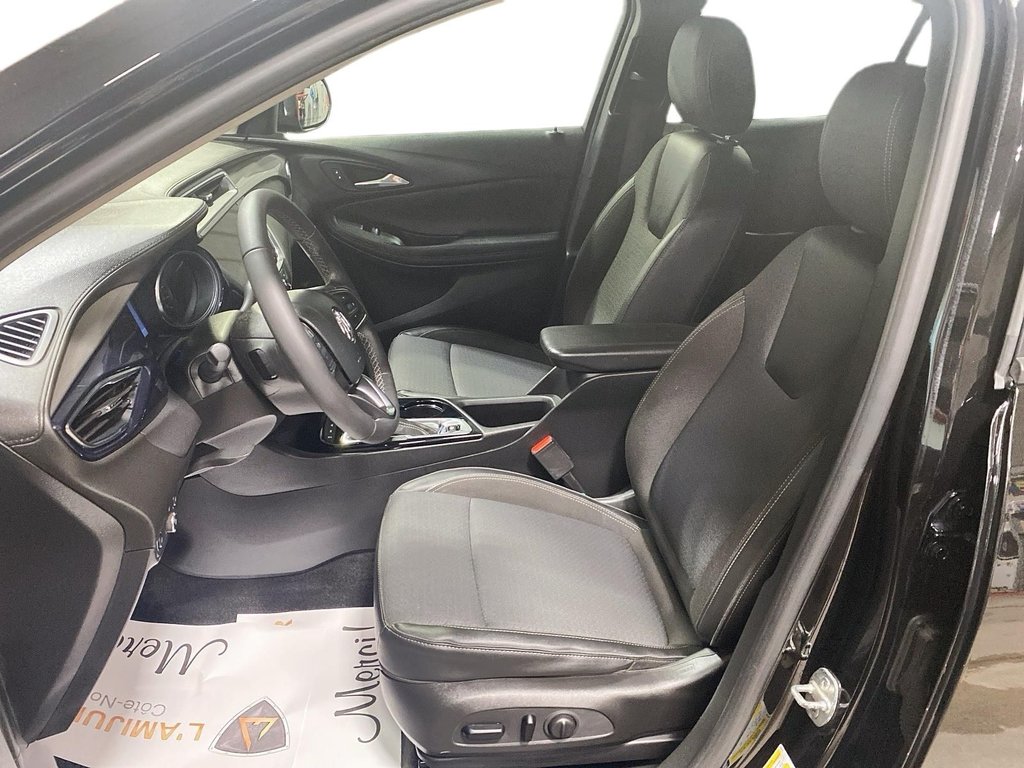 Buick Encore GX  2021 à Jonquière, Québec - 9 - w1024h768px