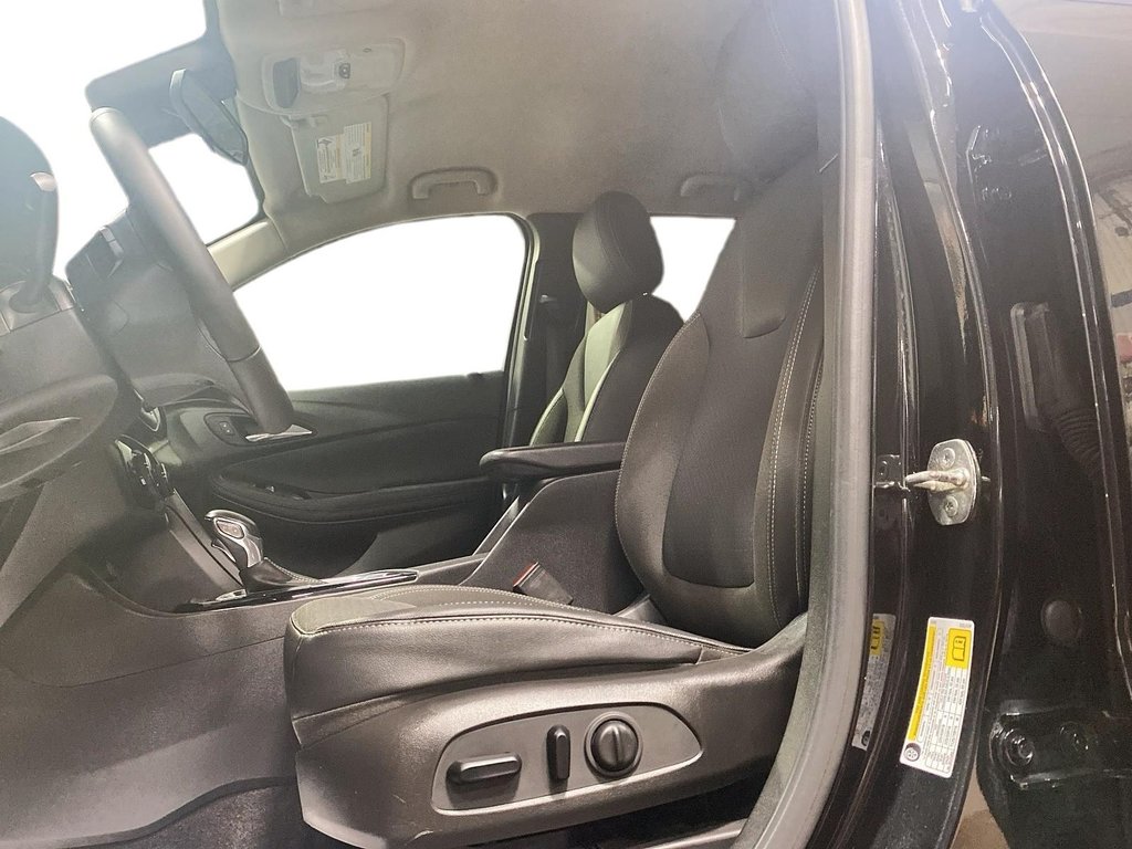 Buick Encore GX  2021 à Jonquière, Québec - 18 - w1024h768px