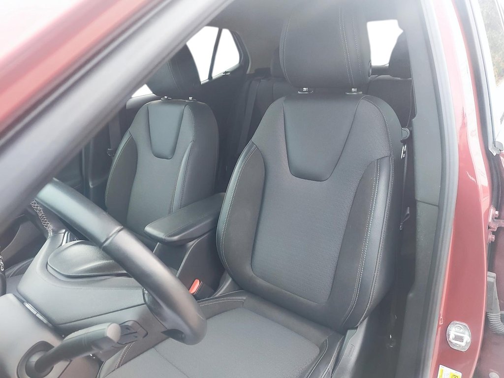 Buick Encore GX  2022 à Baie-Comeau, Québec - 9 - w1024h768px