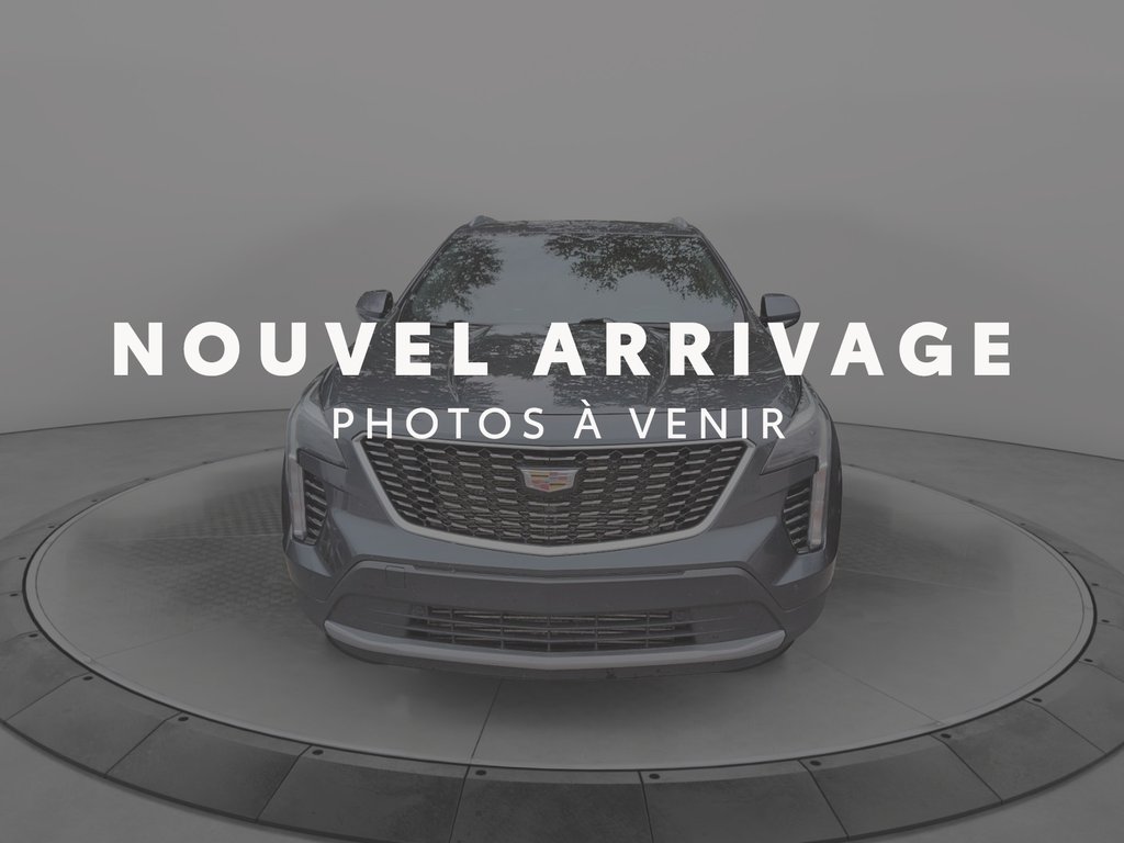 2020 Cadillac XT4 in Jonquière, Quebec - 1 - w1024h768px