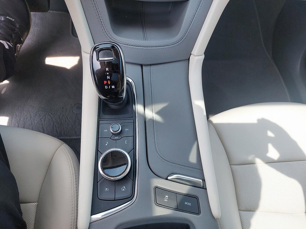 Cadillac XT5  2022 à Baie-Comeau, Québec - 15 - w1024h768px