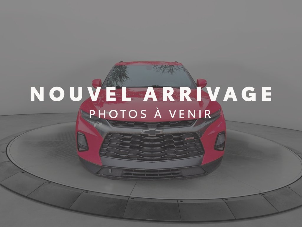 2020 Chevrolet Blazer RS in Chicoutimi, Quebec - 2 - w1024h768px