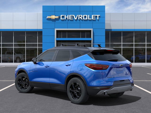 Chevrolet Blazer  2024 à Jonquière, Québec - 3 - w1024h768px