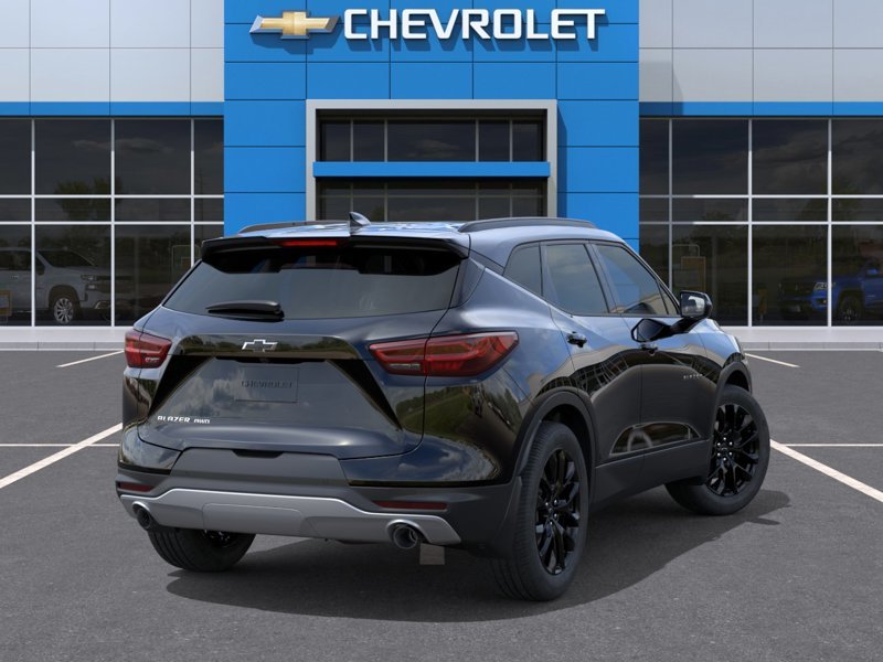 2026 Chevrolet Blazer in Sept-Îles, Quebec - 4 - w1024h768px