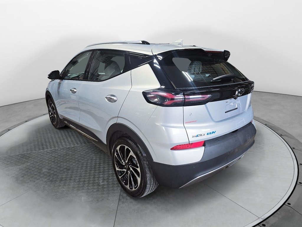 2022 Chevrolet Bolt EUV Premier in Jonquière, Quebec - 4 - w1024h768px