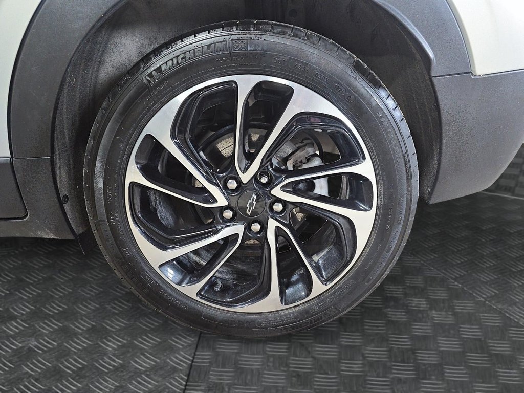 2022 Chevrolet Bolt EUV Premier in Jonquière, Quebec - 7 - w1024h768px