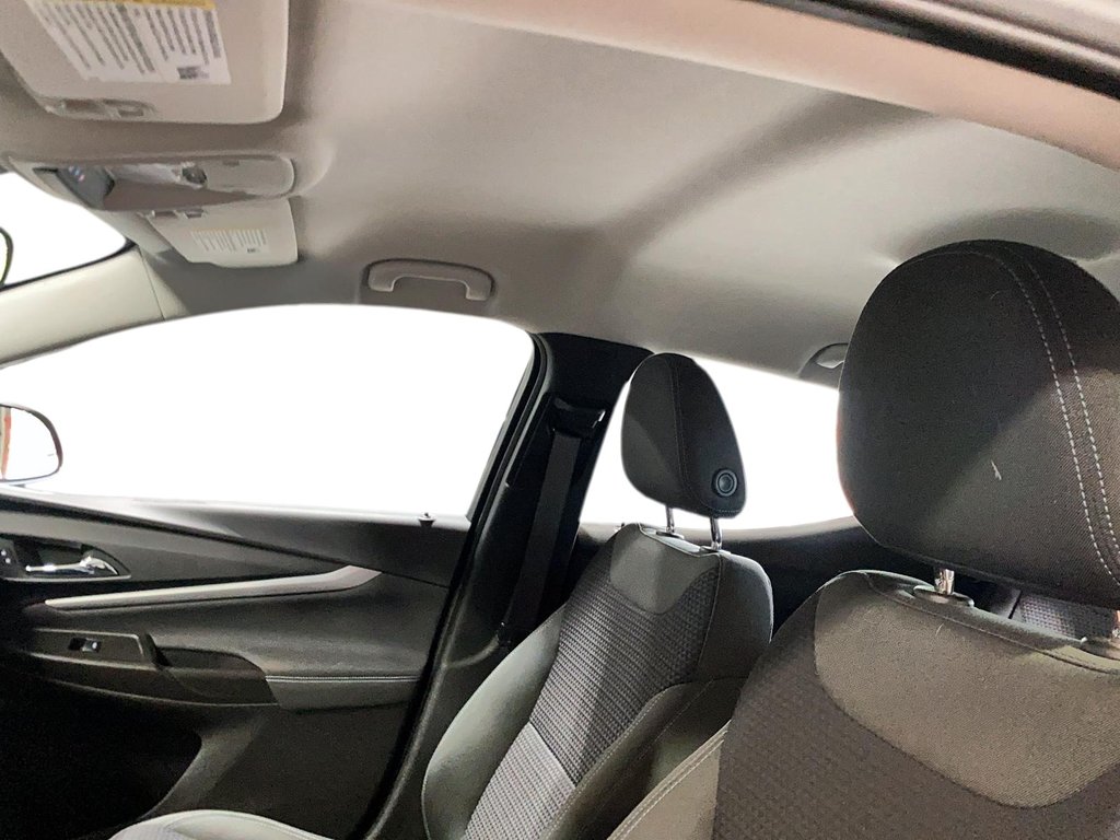 2022 Chevrolet Bolt EUV in Baie-Comeau, Quebec - 12 - w1024h768px