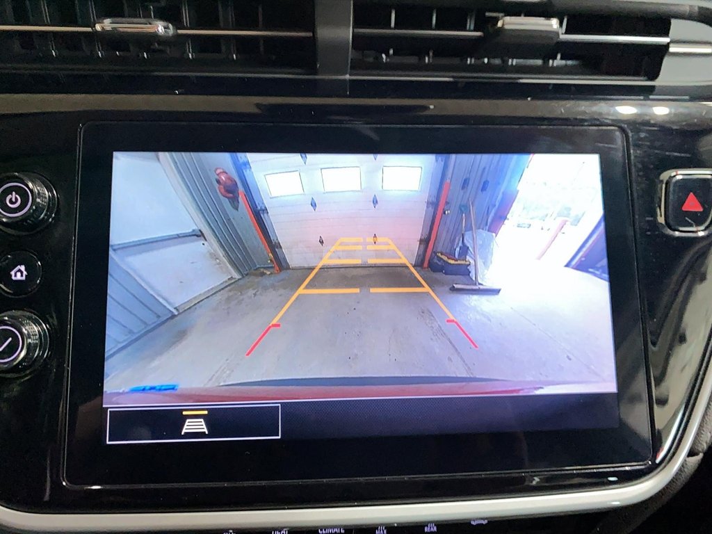 2022 Chevrolet Bolt EUV in Baie-Comeau, Quebec - 19 - w1024h768px