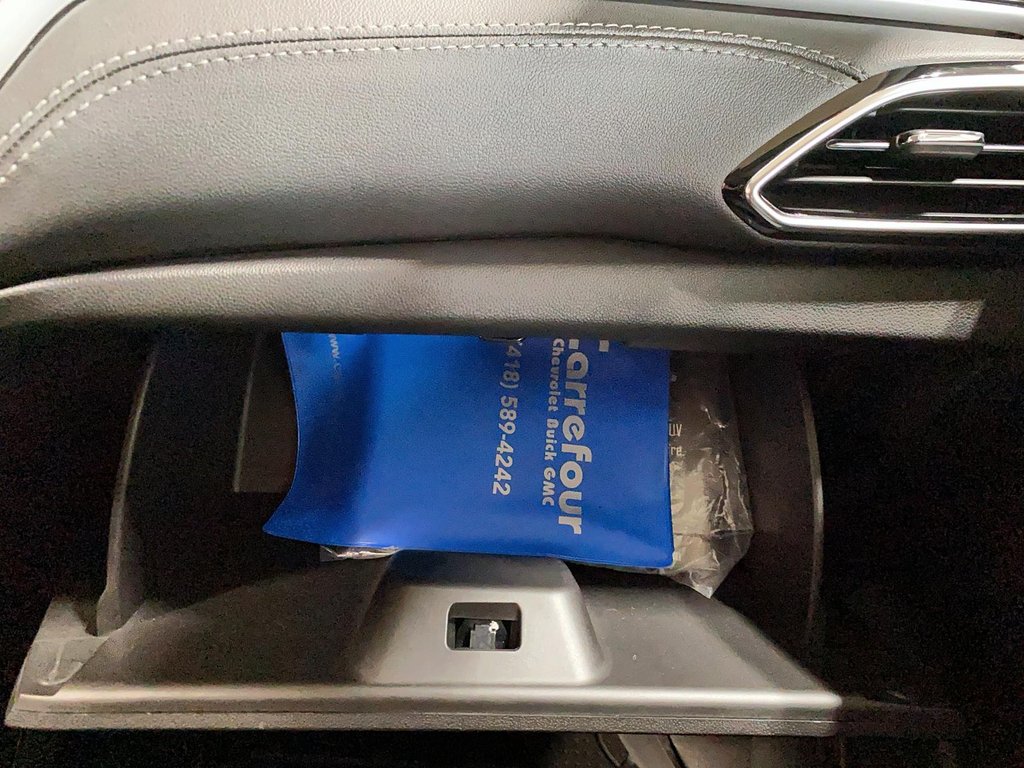 2022 Chevrolet Bolt EUV in Baie-Comeau, Quebec - 16 - w1024h768px