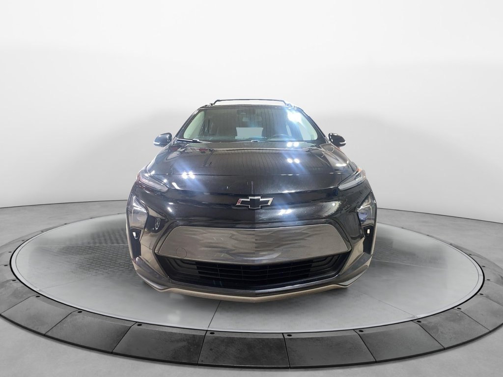 2022 Chevrolet Bolt EUV LT in Chicoutimi, Quebec - 2 - w1024h768px