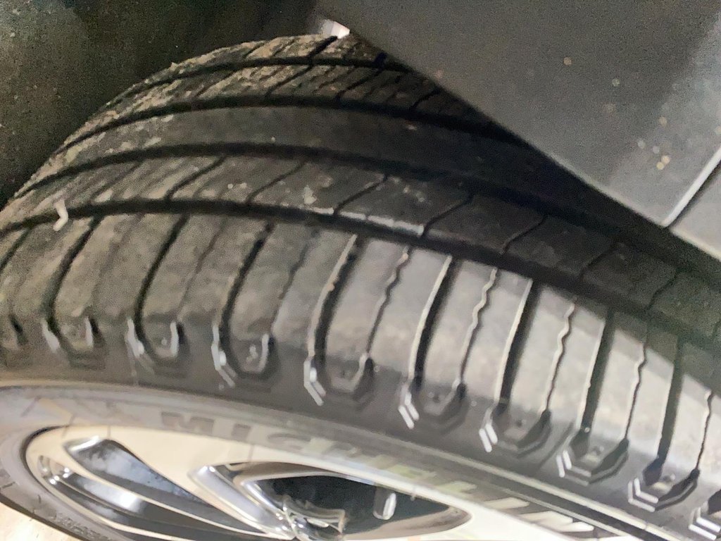 2023 Chevrolet Bolt EUV in Jonquière, Quebec - 19 - w1024h768px