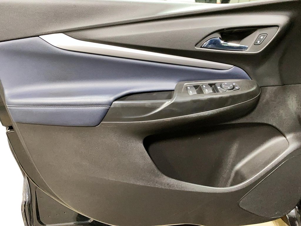 2023 Chevrolet Bolt EUV in Jonquière, Quebec - 11 - w1024h768px
