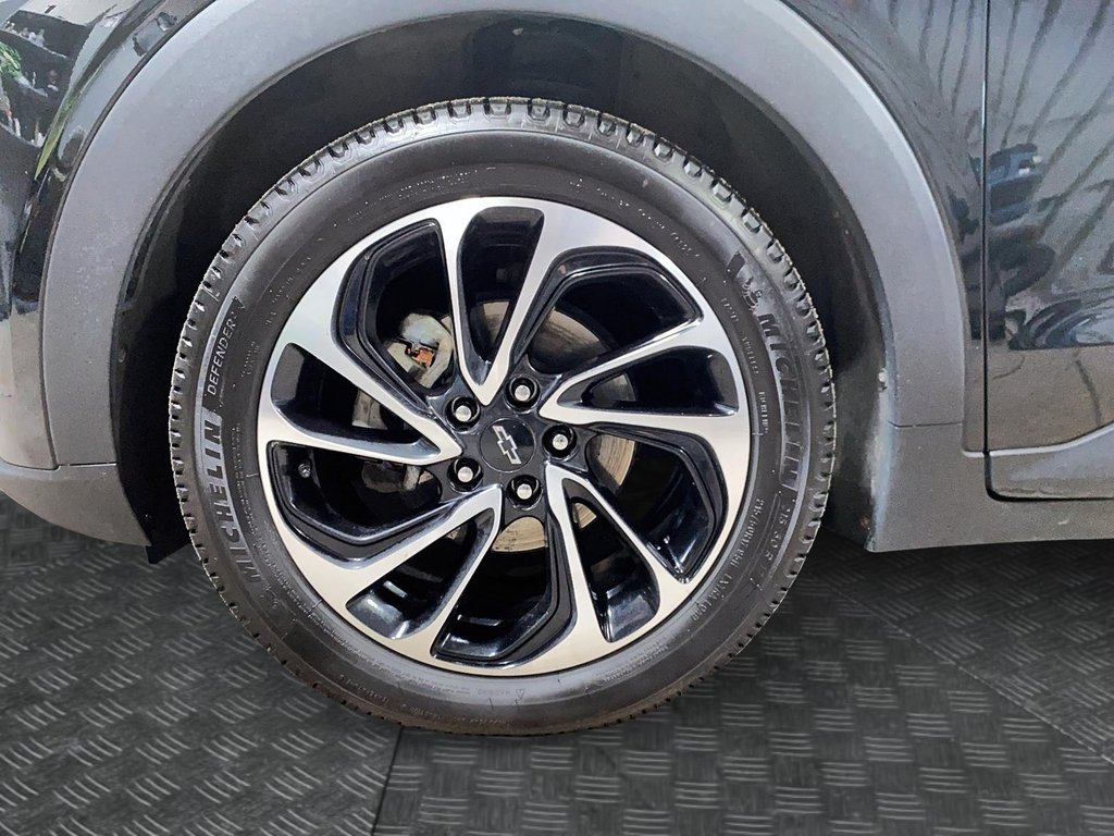 2023 Chevrolet Bolt EUV in Jonquière, Quebec - 7 - w1024h768px