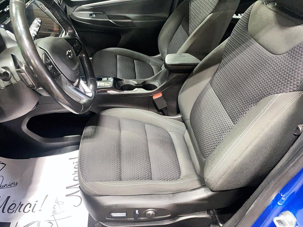 2023 Chevrolet Bolt EUV in Baie-Comeau, Quebec - 10 - w1024h768px