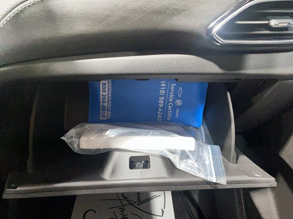 2023 Chevrolet Bolt EUV in Baie-Comeau, Quebec - 19 - w1024h768px