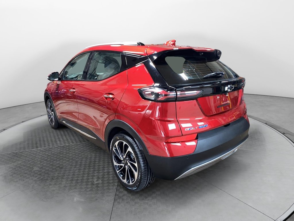 2023 Chevrolet Bolt EUV in Jonquière, Quebec - 4 - w1024h768px
