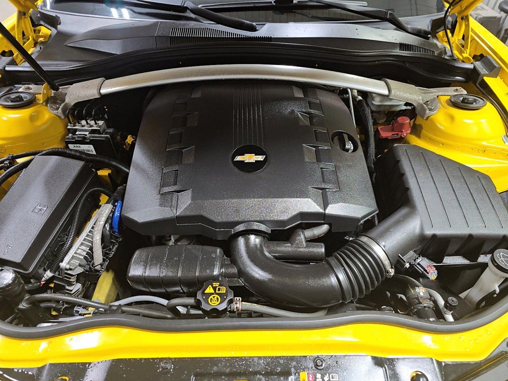 2012 Chevrolet Camaro in Baie-Comeau, Quebec - 8 - w1024h768px