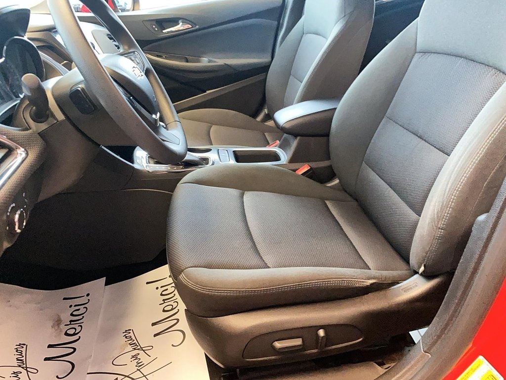 Chevrolet Cruze LT 2016 à Chicoutimi, Québec - 12 - w1024h768px