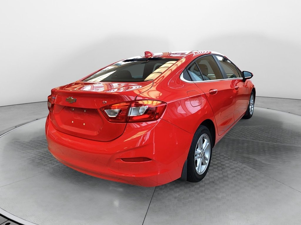 Chevrolet Cruze LT 2016 à Chicoutimi, Québec - 4 - w1024h768px