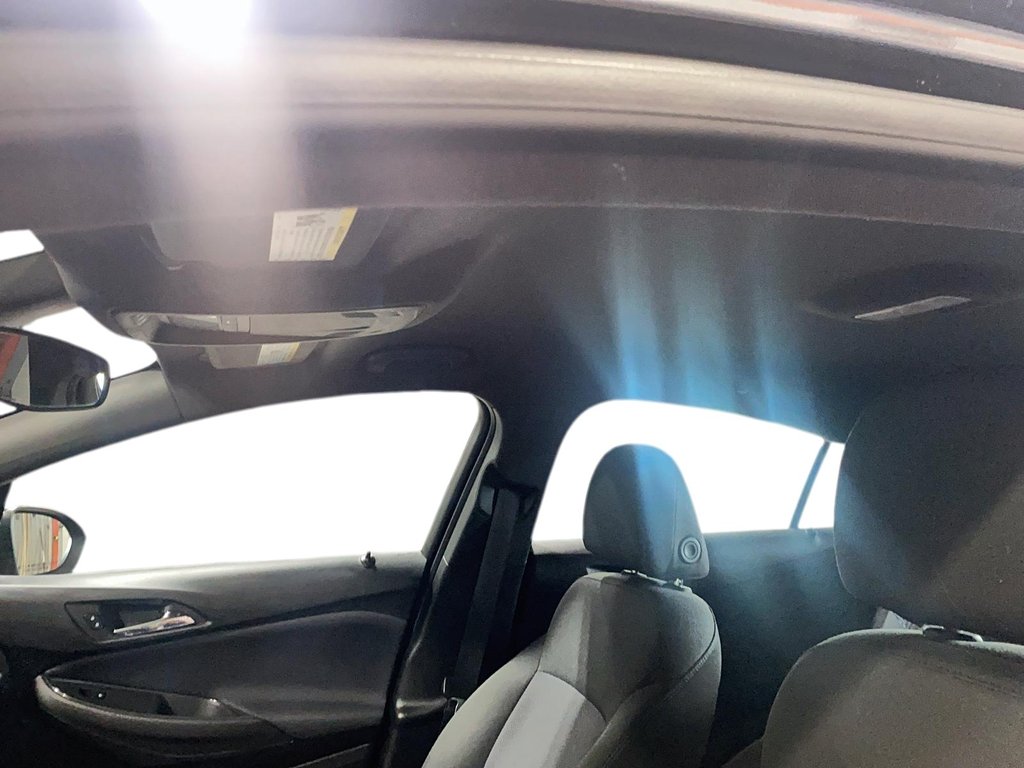 2018 Chevrolet Cruze LT in Jonquière, Quebec - 13 - w1024h768px