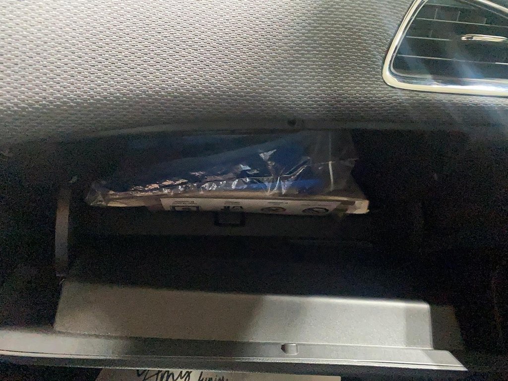 2018 Chevrolet Cruze LT in Jonquière, Quebec - 18 - w1024h768px
