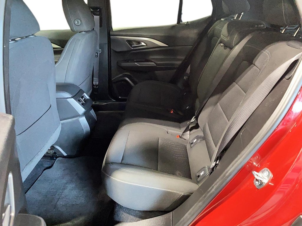 2025 Chevrolet Equinox EV in Jonquière, Quebec - 7 - w1024h768px