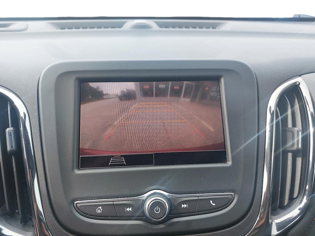 2024 Chevrolet Equinox in Baie-Comeau, Quebec - 17 - w1024h768px