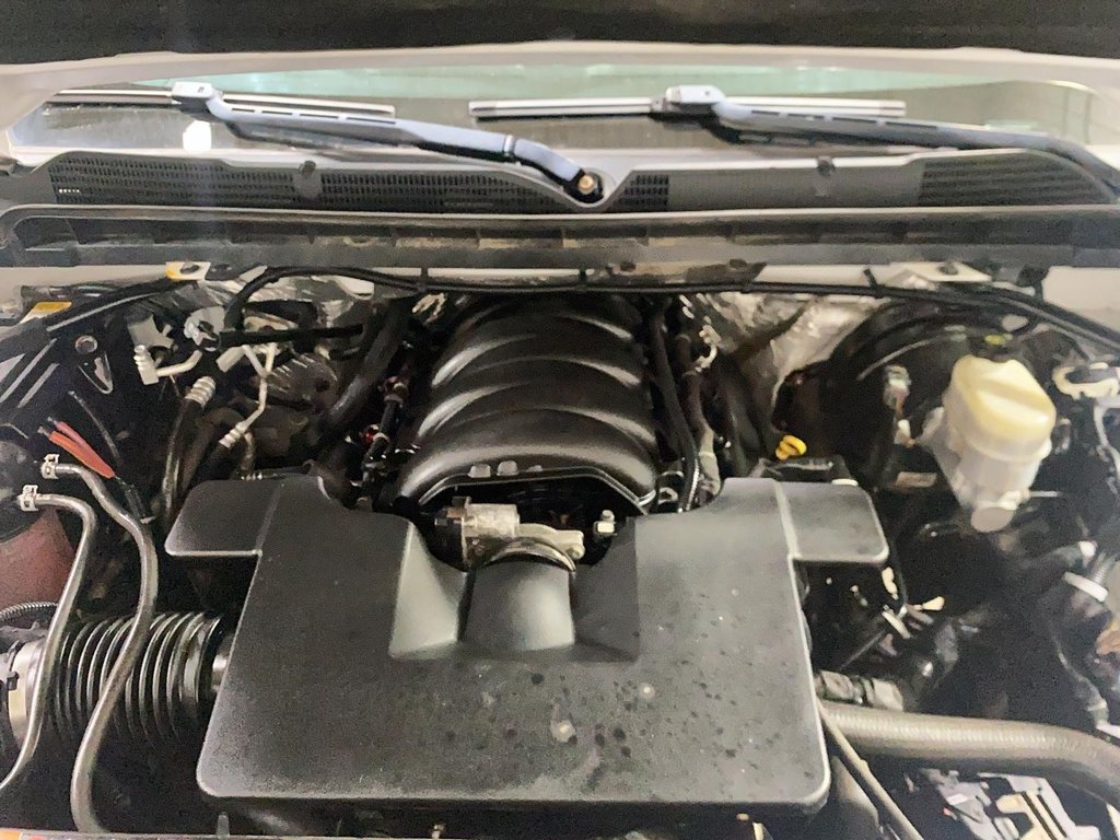 Chevrolet Silverado 1500 LT, v8 2017 à Chicoutimi, Québec - 7 - w1024h768px