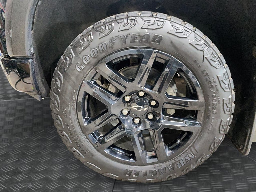 2022 Chevrolet Silverado 1500 LT Trail Boss in Chicoutimi, Quebec - 6 - w1024h768px