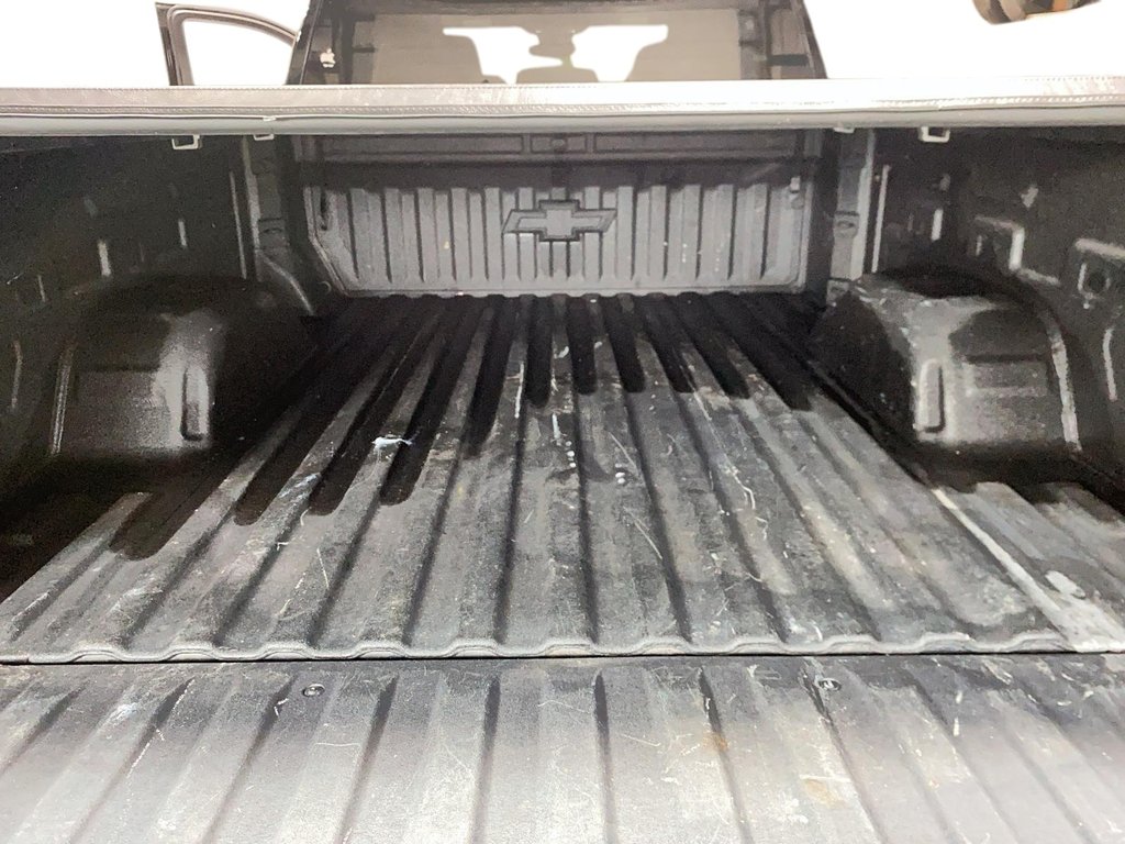 2022 Chevrolet Silverado 1500 LT Trail Boss in Chicoutimi, Quebec - 15 - w1024h768px