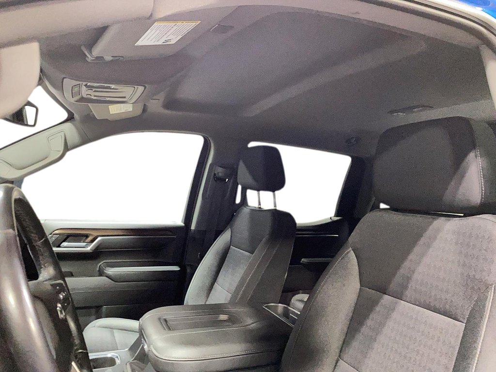 2022 Chevrolet Silverado 1500 LT Trail Boss in Jonquière, Quebec - 11 - w1024h768px