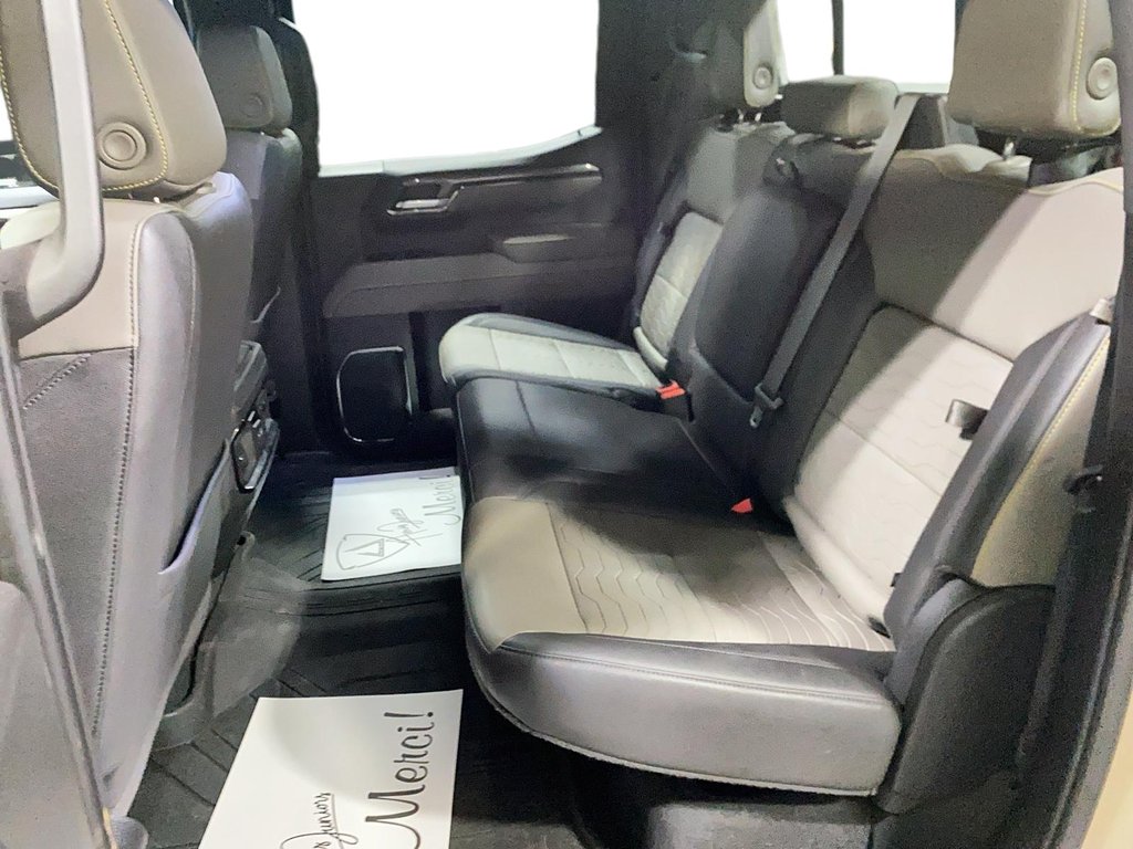 2022 Chevrolet Silverado 1500 in Jonquière, Quebec - 10 - w1024h768px