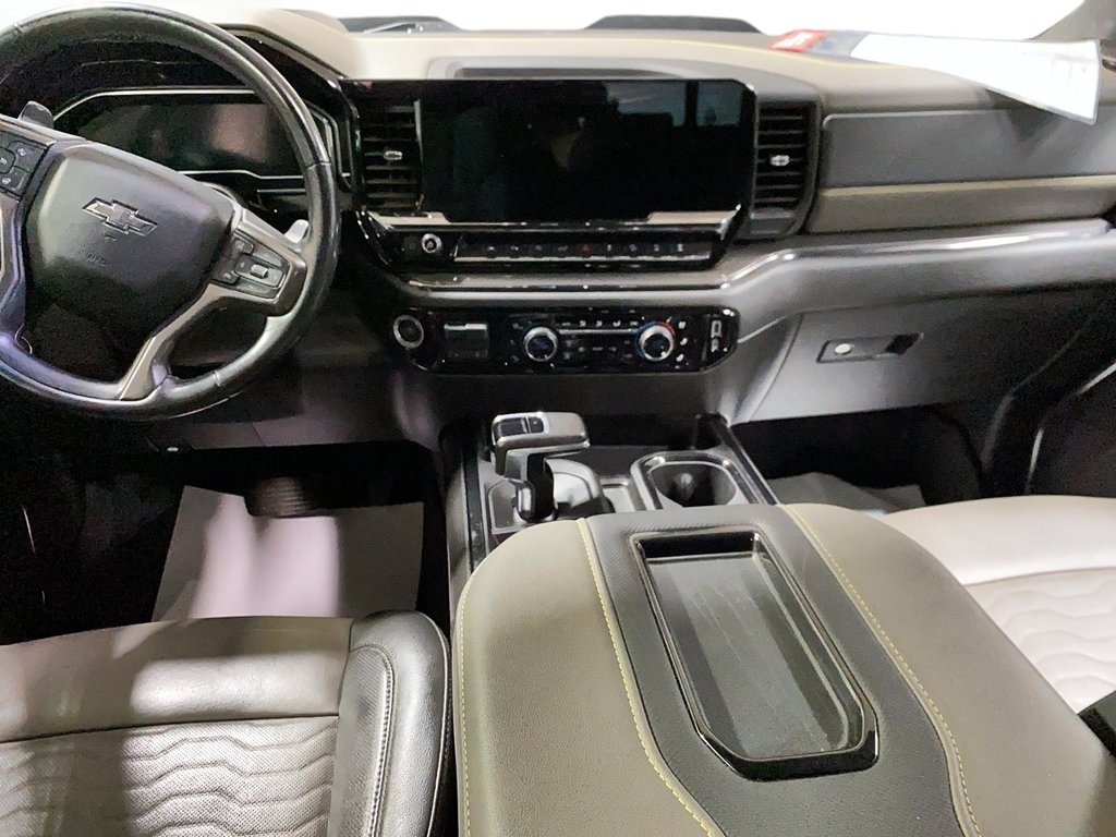 2022 Chevrolet Silverado 1500 in Jonquière, Quebec - 11 - w1024h768px