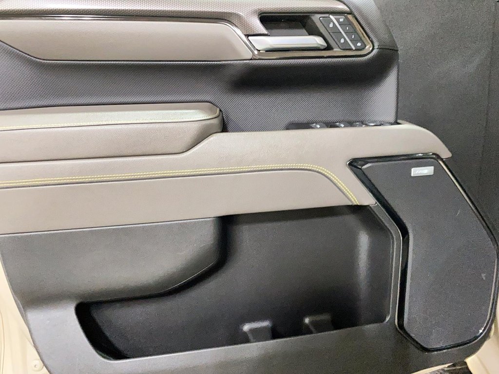 2022 Chevrolet Silverado 1500 in Jonquière, Quebec - 13 - w1024h768px